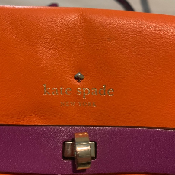 Kate Spade canvas and hot pink/orange leather crossbody purse - Picture 4 of 5